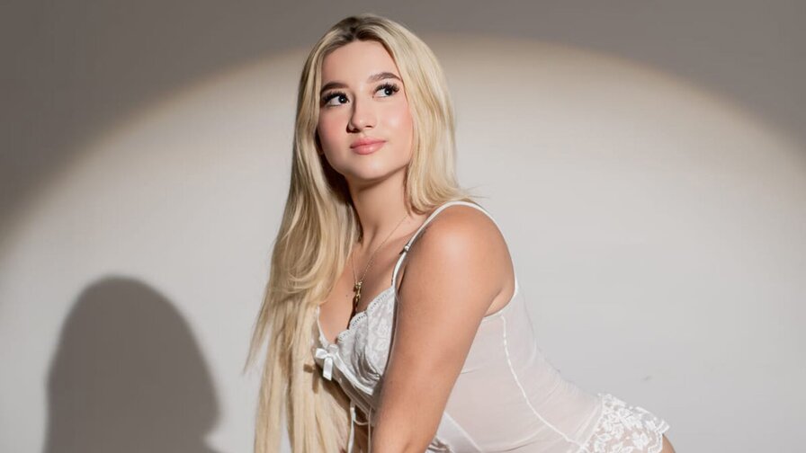 Record Nude AliciaReign