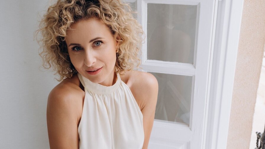 Record Nude AngelEmeli