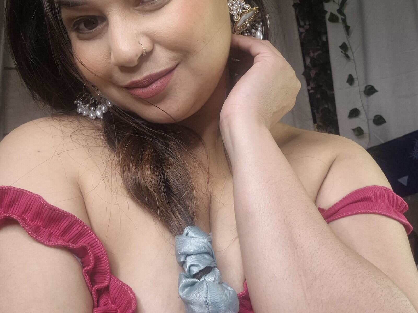 Record Nude ArtiKumari