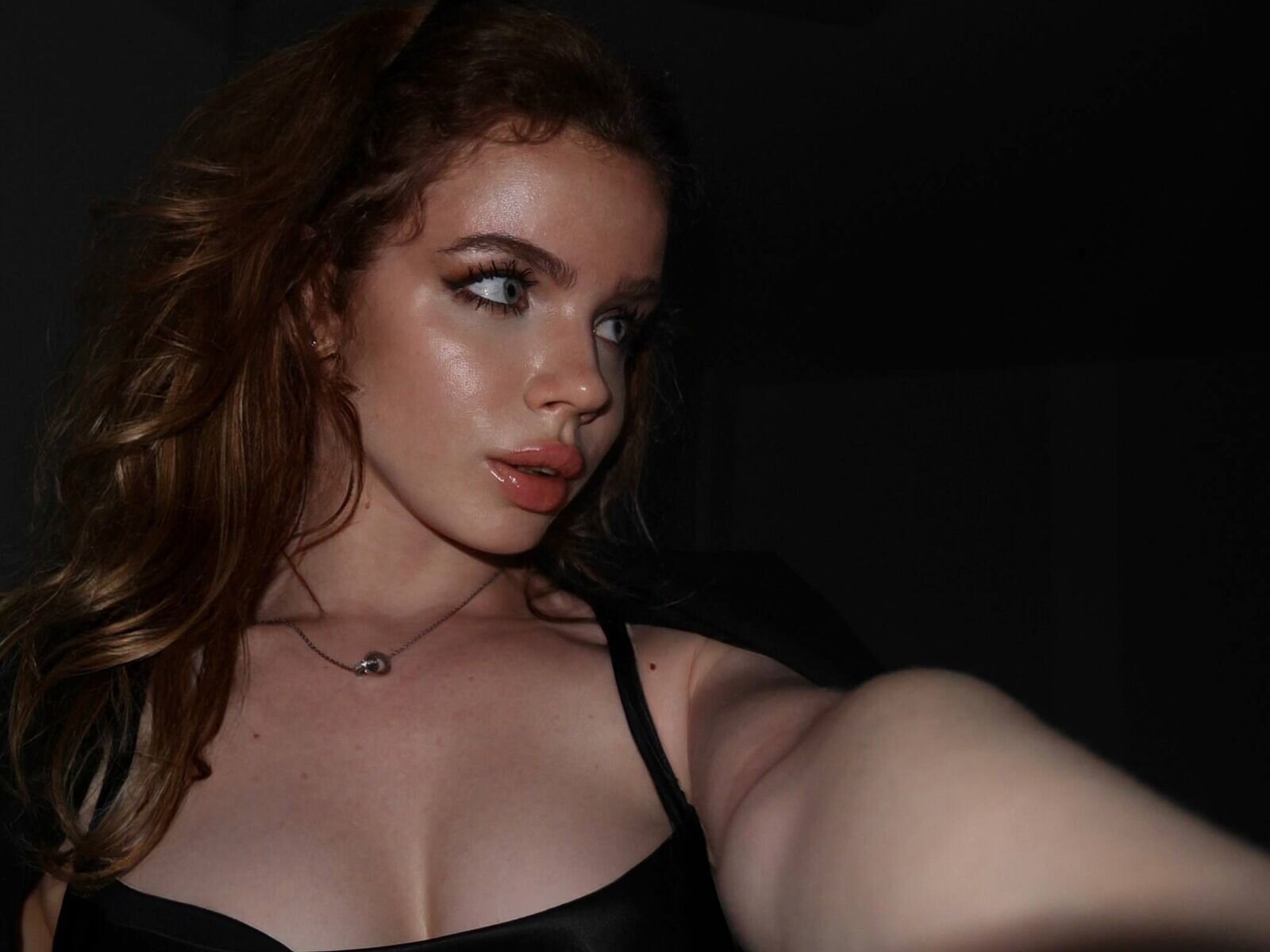Record Nude AsellaStars