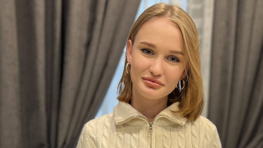 Record Nude CarolynGibson