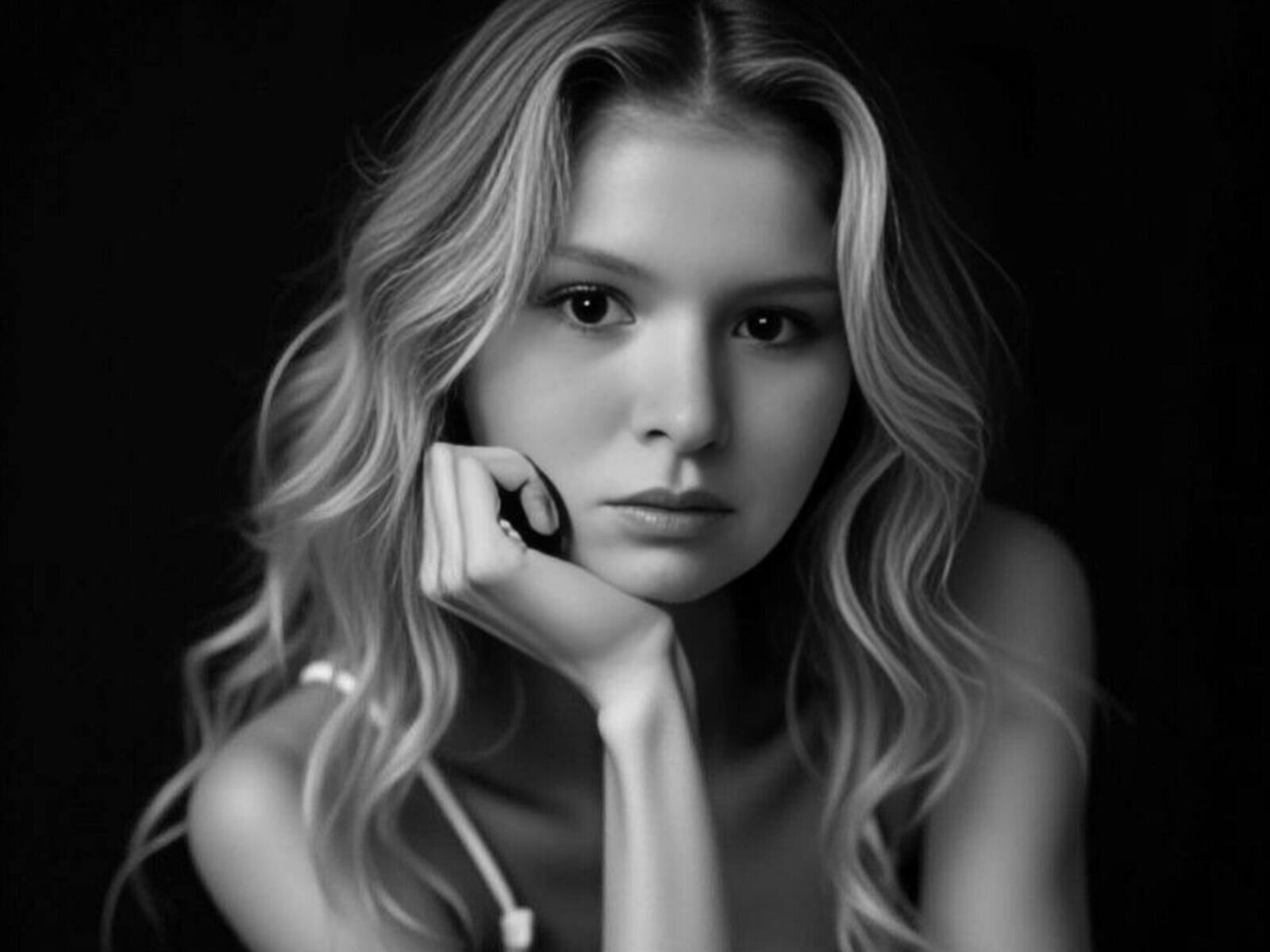 Record Nude HilariaYuricic