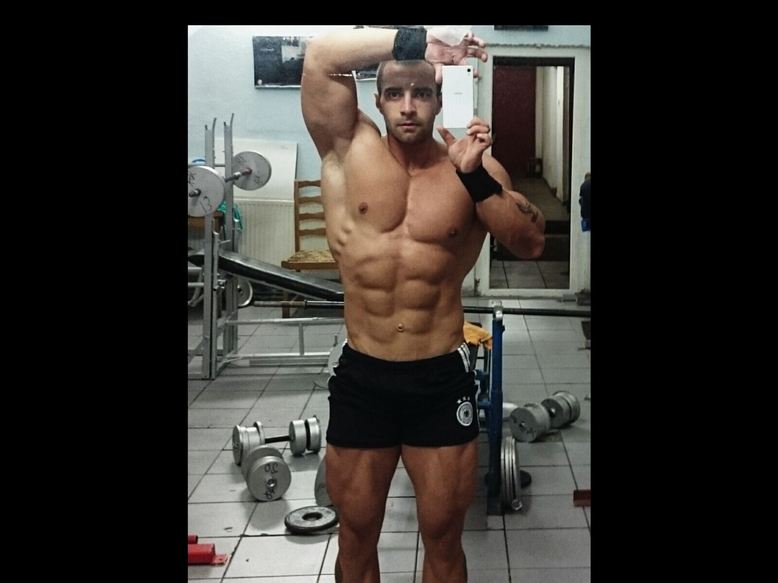 Record Nude JonathanTiago