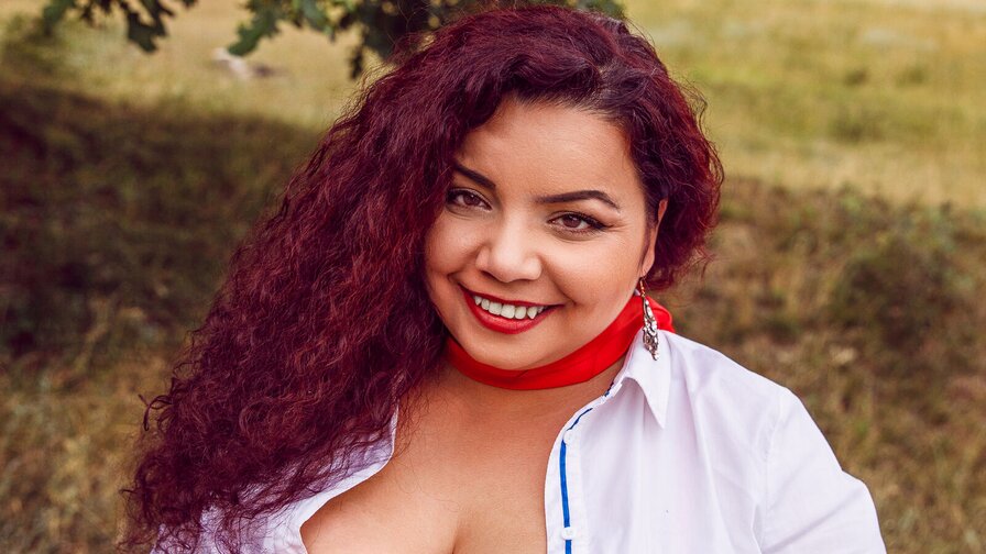 Record Nude MiryamInes