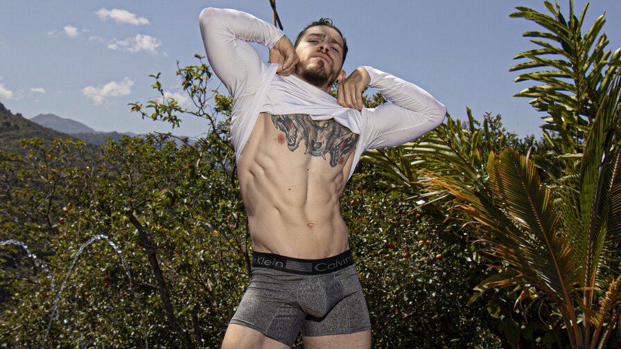 Record Nude TomasHowards