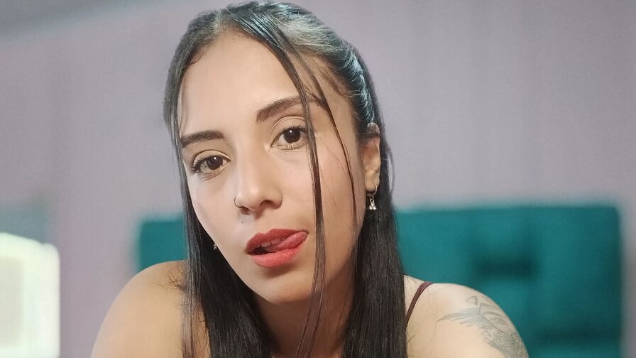 Record Nude ValerieWeine